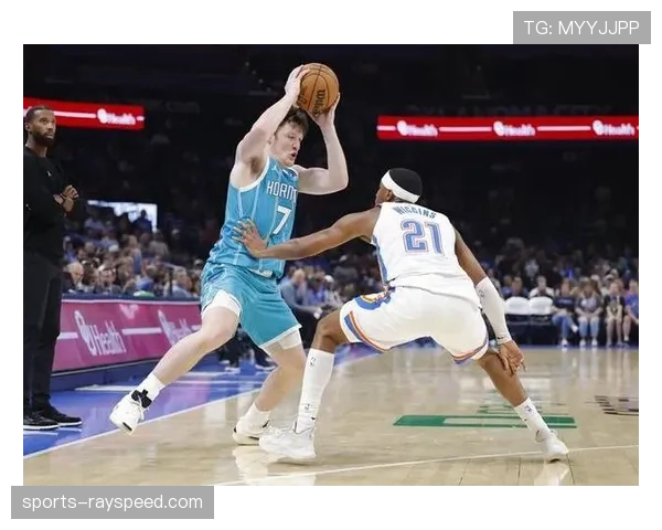 实时：独行侠第三节初段连续五次抢断得手，打出一波18-0攻击波。